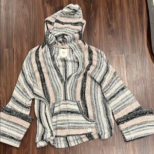 Billabong Striped V-Neck Hoodie Sweater in Cream, Black, Gray